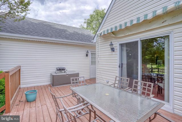40 E HUNTINGTON CIR, Dover, DE 19904