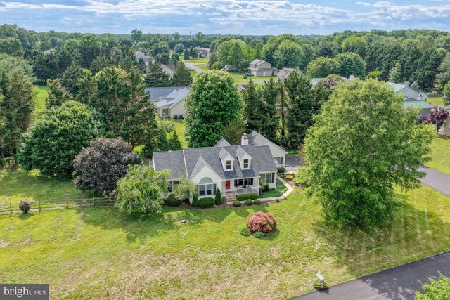 40 E HUNTINGTON CIR, Dover, DE 19904