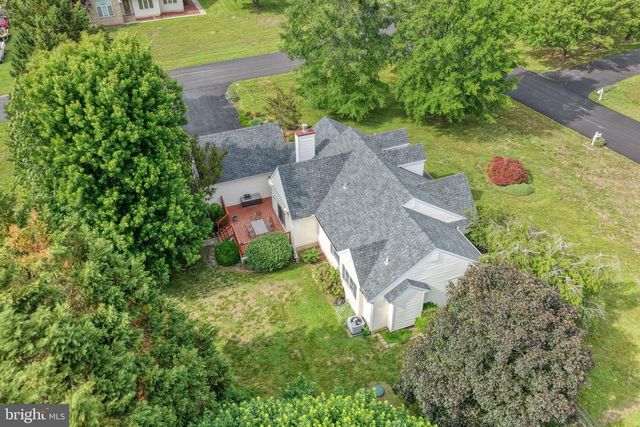 40 E HUNTINGTON CIR, Dover, DE 19904