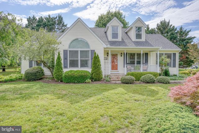 40 E HUNTINGTON CIR, Dover, DE 19904