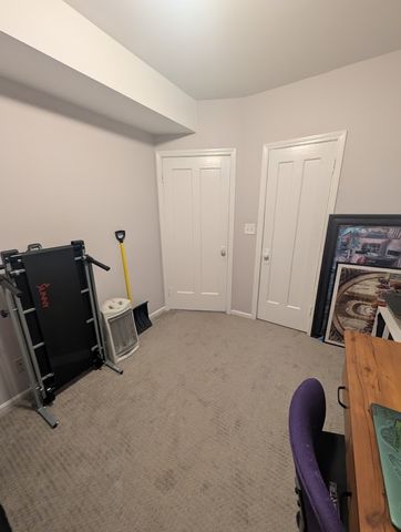 2344 W Barry Avenue 1, Chicago, IL 60618