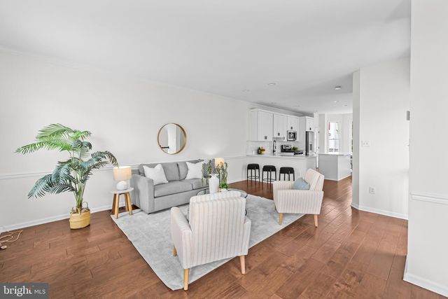 6954 BANCHORY CT, Alexandria, VA 22315