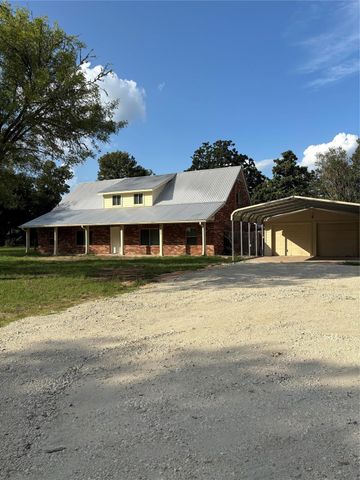 8049 Forest Hills Drive, Montgomery, TX 77316