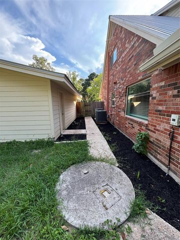 8049 Forest Hills Drive, Montgomery, TX 77316
