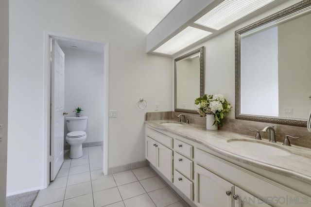 12122 Royal Birkdale Row 403, San Diego, CA 92128