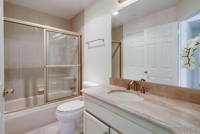 12122 Royal Birkdale Row 403, San Diego, CA 92128