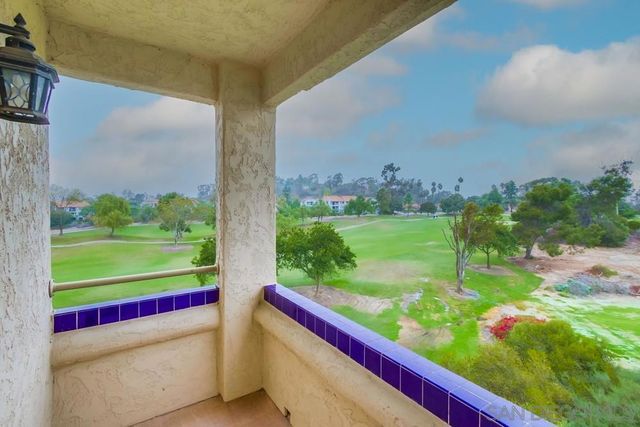 12122 Royal Birkdale Row 403, San Diego, CA 92128