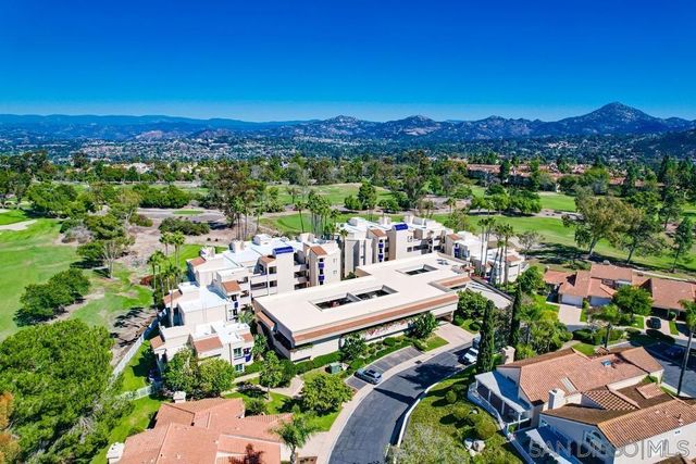 12122 Royal Birkdale Row 403, San Diego, CA 92128