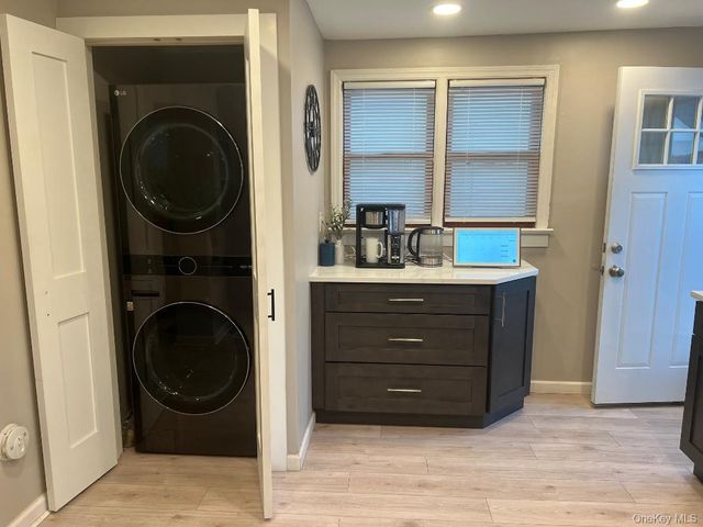 25 Wood Avenue, Patchogue, NY 11772