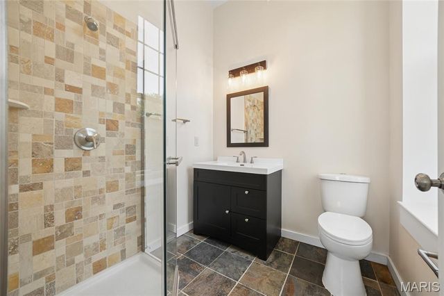 3706 Iowa Avenue, St Louis, MO 63118