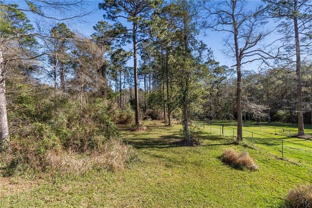 8030 Country Drive, Mobile, AL 36619