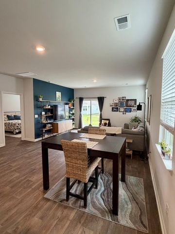 3068 Dalmore Drive, Ravenel, SC 29470