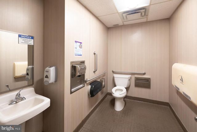 664--668 HADDON AVE, Collingswood, NJ 08108