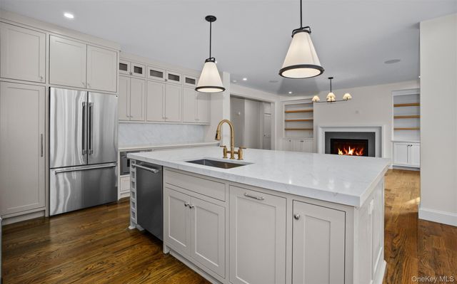 756 Mount Sinai-Coram Road, Mount Sinai, NY 11766