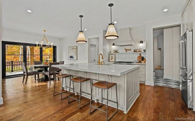 756 Mount Sinai-Coram Road, Mount Sinai, NY 11766