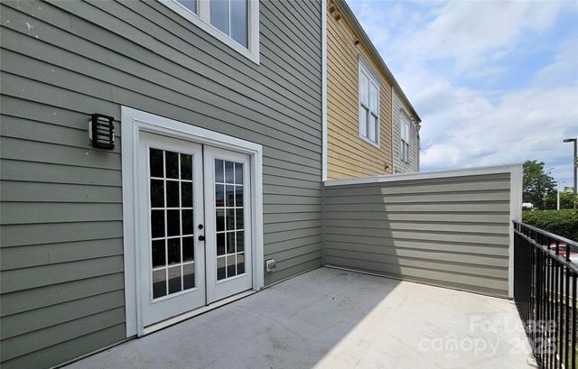 2108 Ayrsley Town Boulevard, Charlotte, NC 28273