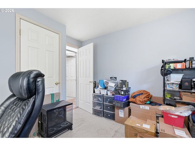 7417 Se SHERRETT St, Portland, OR 97206
