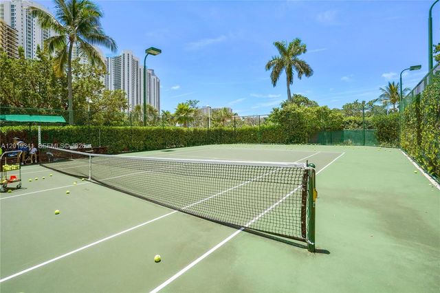 16500 Collins Ave 652, Sunny Isles Beach, FL 33160