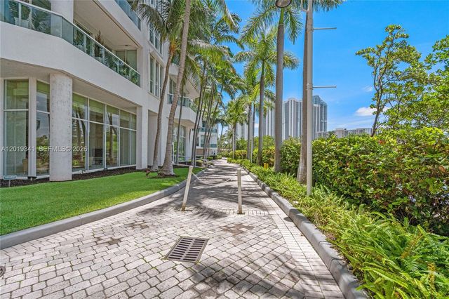16500 Collins Ave 652, Sunny Isles Beach, FL 33160