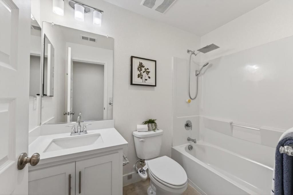 Image 17 of property listing at 273 Baja Rose Street, Milpitas, CA 95035
