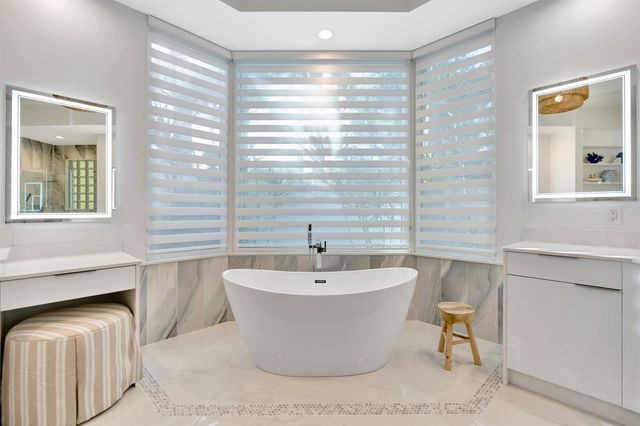 7801 Old Marsh Road, Palm Beach Gardens, FL 33418