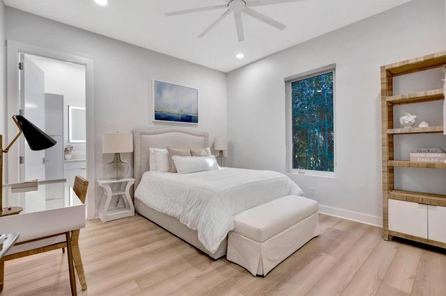 7801 Old Marsh Road, Palm Beach Gardens, FL 33418
