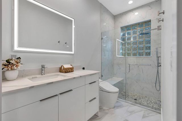 7801 Old Marsh Road, Palm Beach Gardens, FL 33418
