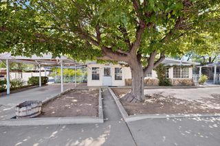 1860 Elena Circle SW, Albuquerque, NM 87105