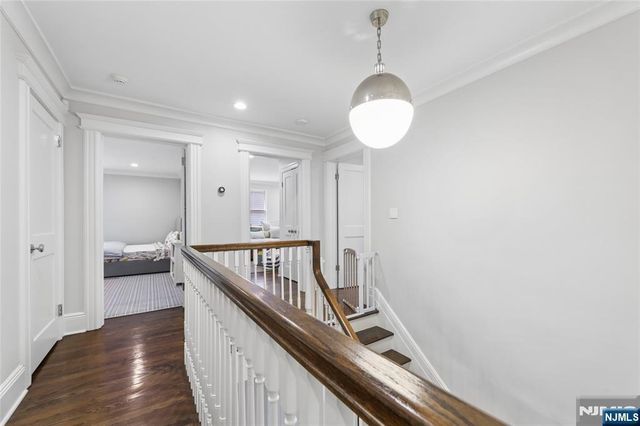 14 Old Smith Road, Tenafly, NJ 07670