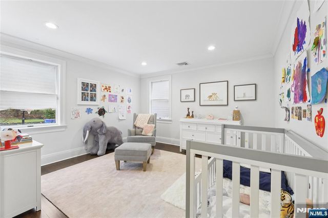 14 Old Smith Road, Tenafly, NJ 07670