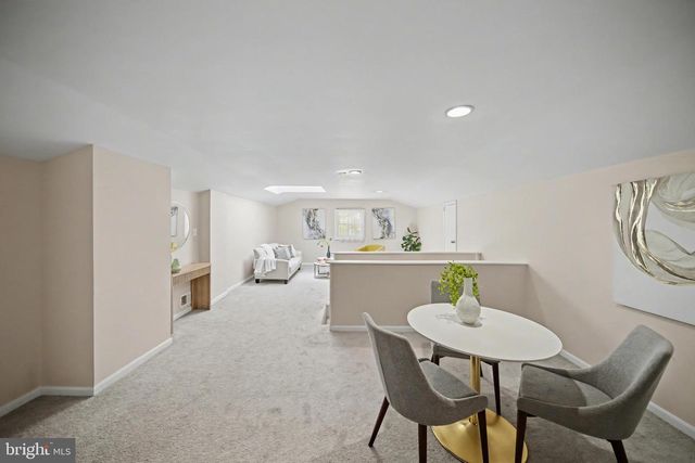 5812 GREENLAWN DR, Bethesda, MD 20814