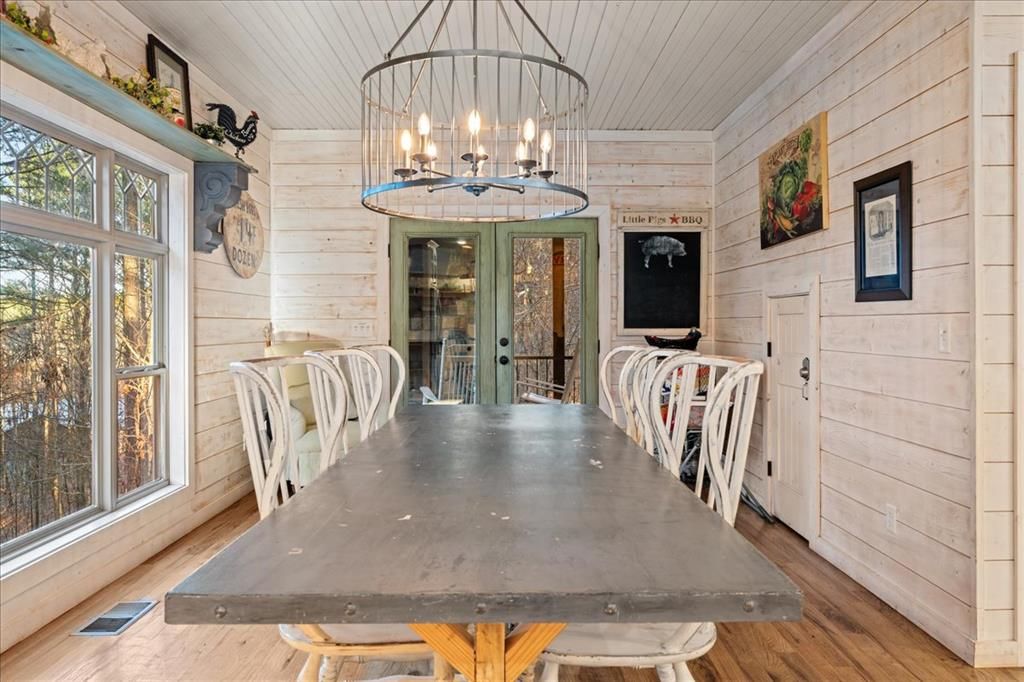 Image 26 of property listing at 109 Mountain Pine Trail, Broken Bow, OK 74728