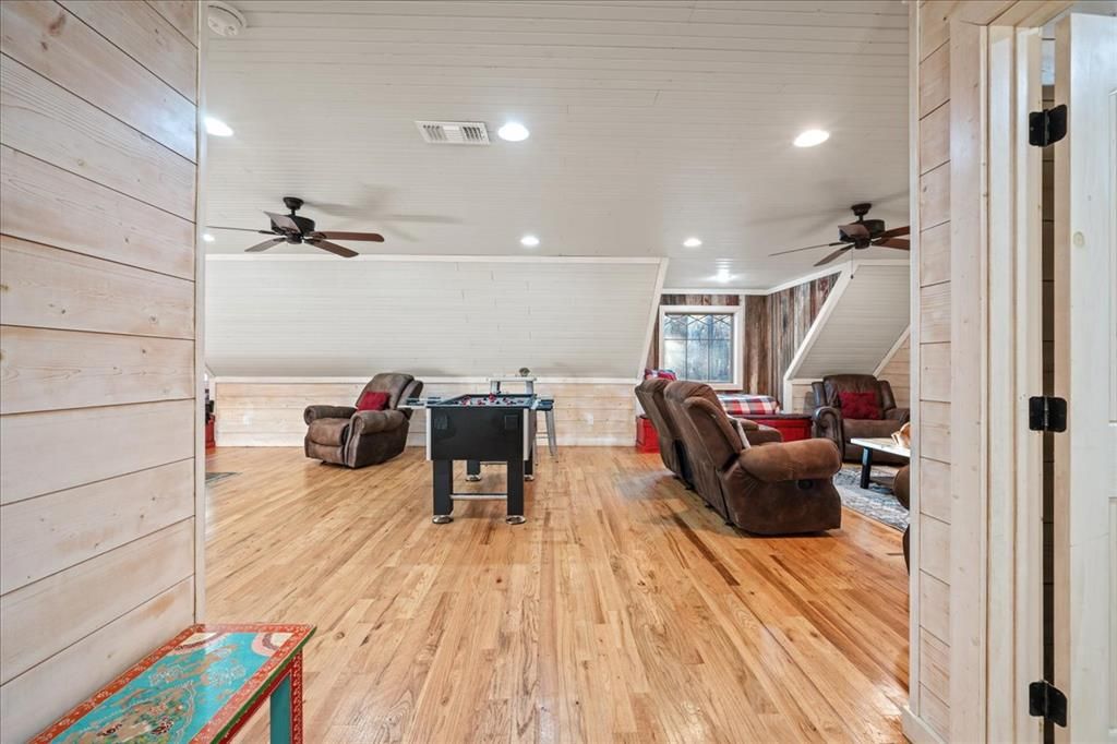 Image 35 of property listing at 109 Mountain Pine Trail, Broken Bow, OK 74728