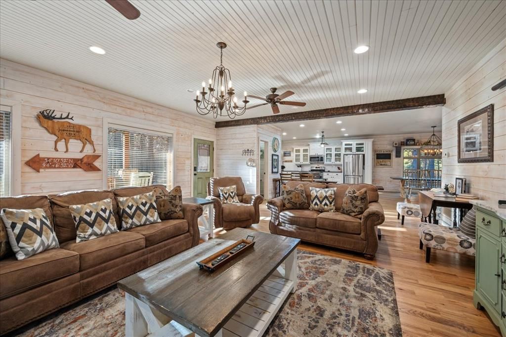 Image 6 of property listing at 109 Mountain Pine Trail, Broken Bow, OK 74728