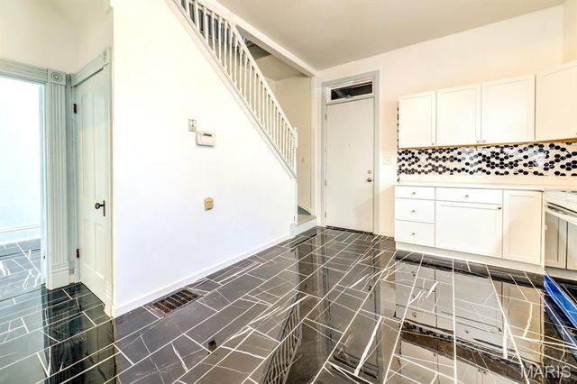 2017 Switzer Avenue, St Louis, MO 63136