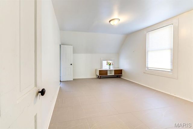 2017 Switzer Avenue, St Louis, MO 63136