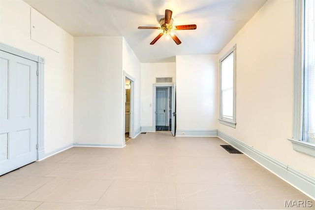 2017 Switzer Avenue, St Louis, MO 63136