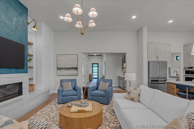 1224 N 72nd Street, Broken Arrow, OK 74014