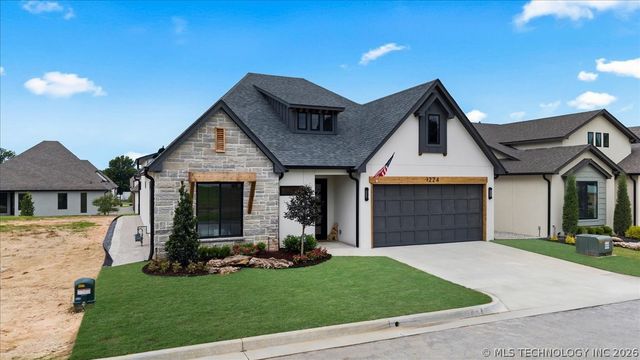 1224 N 72nd Street, Broken Arrow, OK 74014