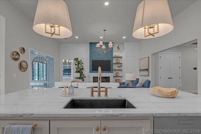 1224 N 72nd Street, Broken Arrow, OK 74014