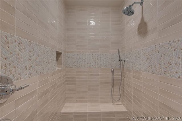 1224 N 72nd Street, Broken Arrow, OK 74014