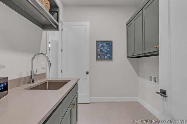 1224 N 72nd Street, Broken Arrow, OK 74014