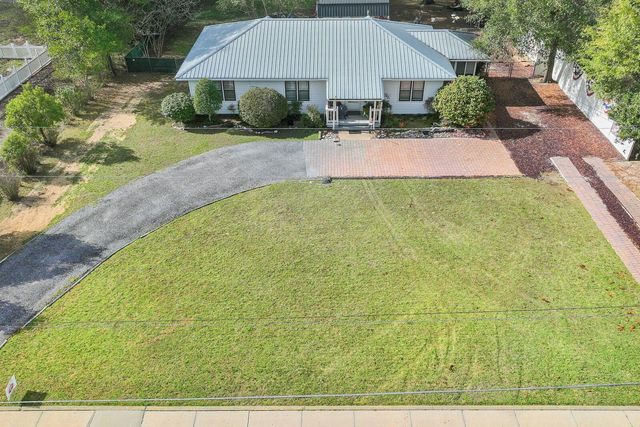 164 S 13Th Street, Defuniak Springs, FL 32435