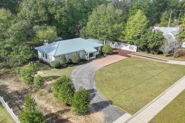 164 S 13Th Street, Defuniak Springs, FL 32435