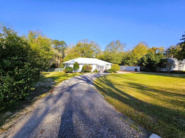 164 S 13Th Street, Defuniak Springs, FL 32435