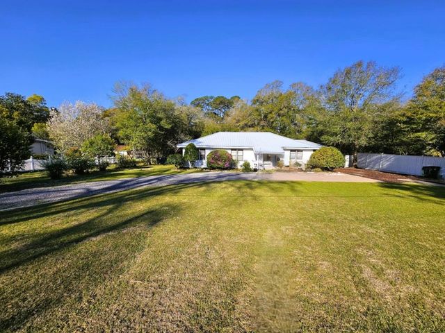 164 S 13Th Street, Defuniak Springs, FL 32435