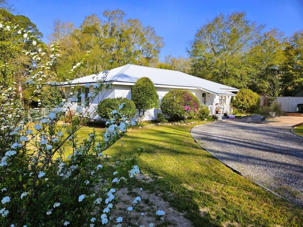 164 S 13Th Street, Defuniak Springs, FL 32435