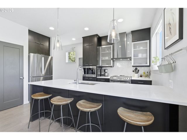 4748 N HUNT St, Portland, OR 97203