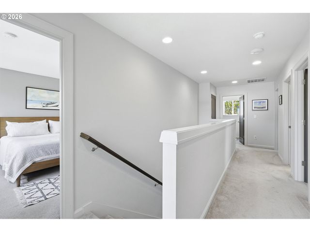 4748 N HUNT St, Portland, OR 97203