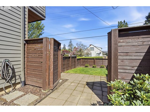 4748 N HUNT St, Portland, OR 97203